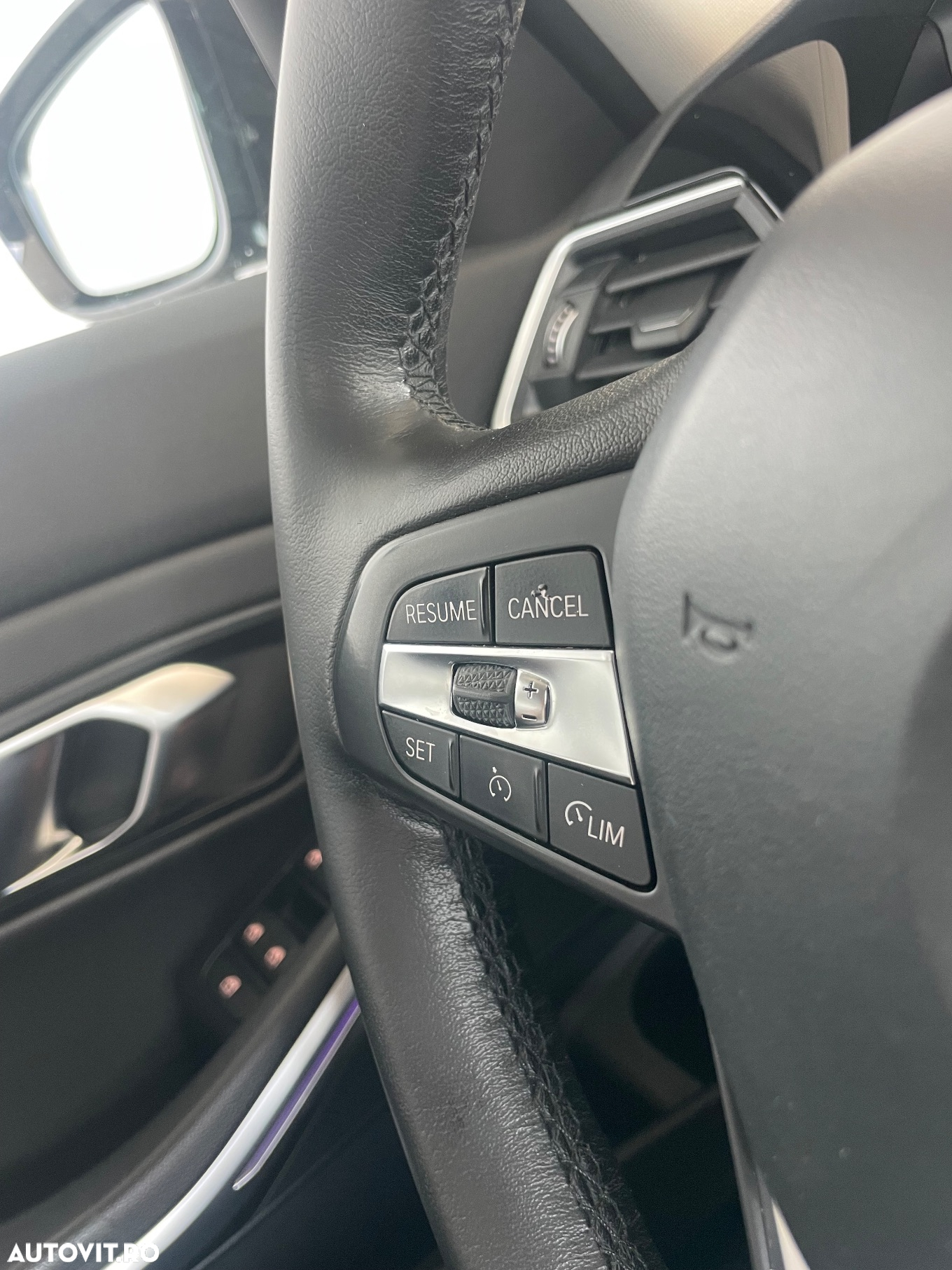 BMW Seria 3 318d AT MHEV - 16