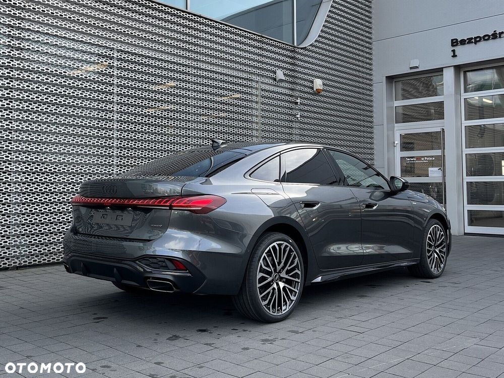 Audi A5 Limousine - 12