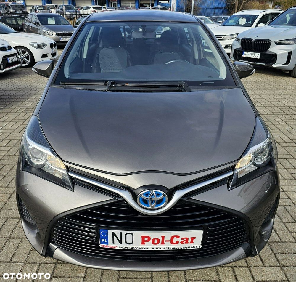 Toyota Yaris Hybrid 100 Business Edition - 3