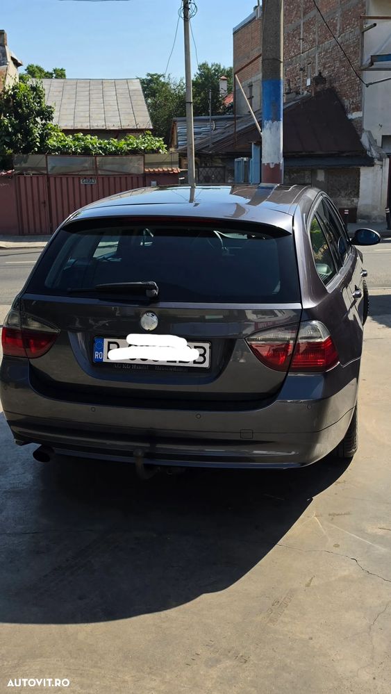BMW Seria 3 320d - 3