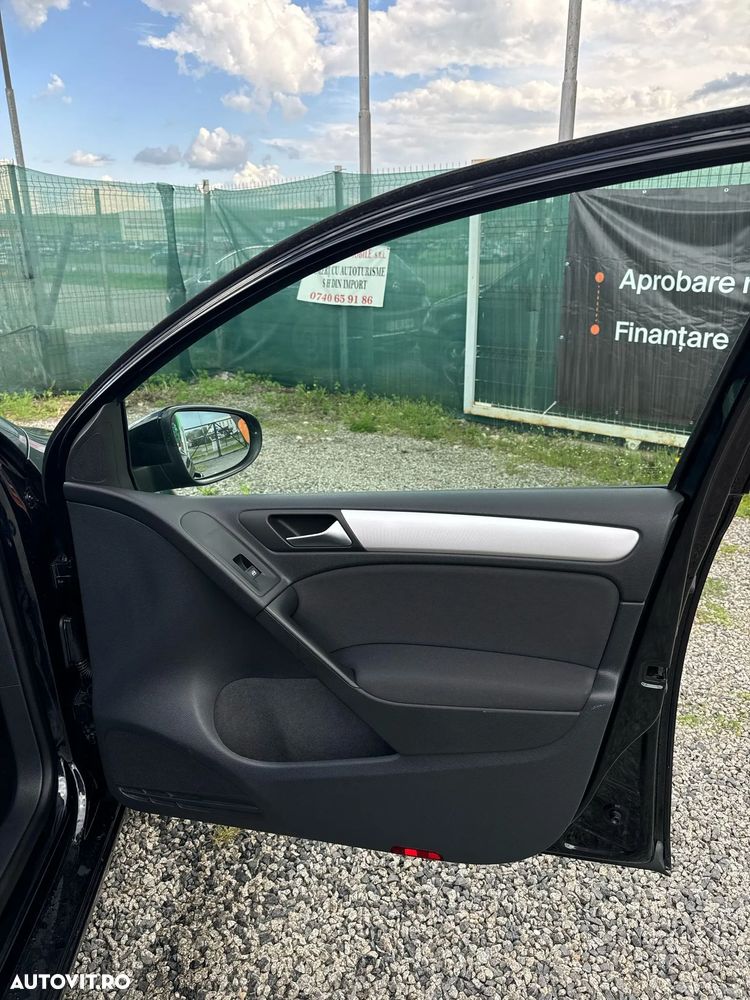 Volkswagen Golf - 19