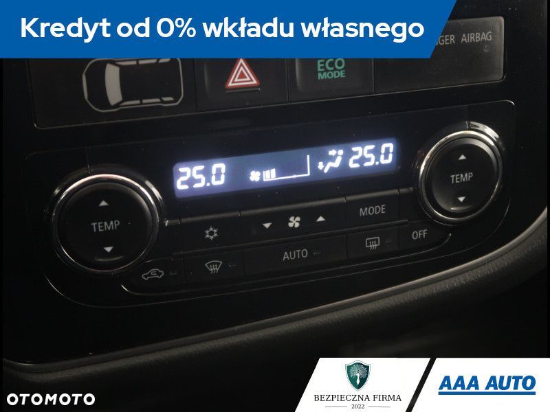 Mitsubishi Outlander - 13