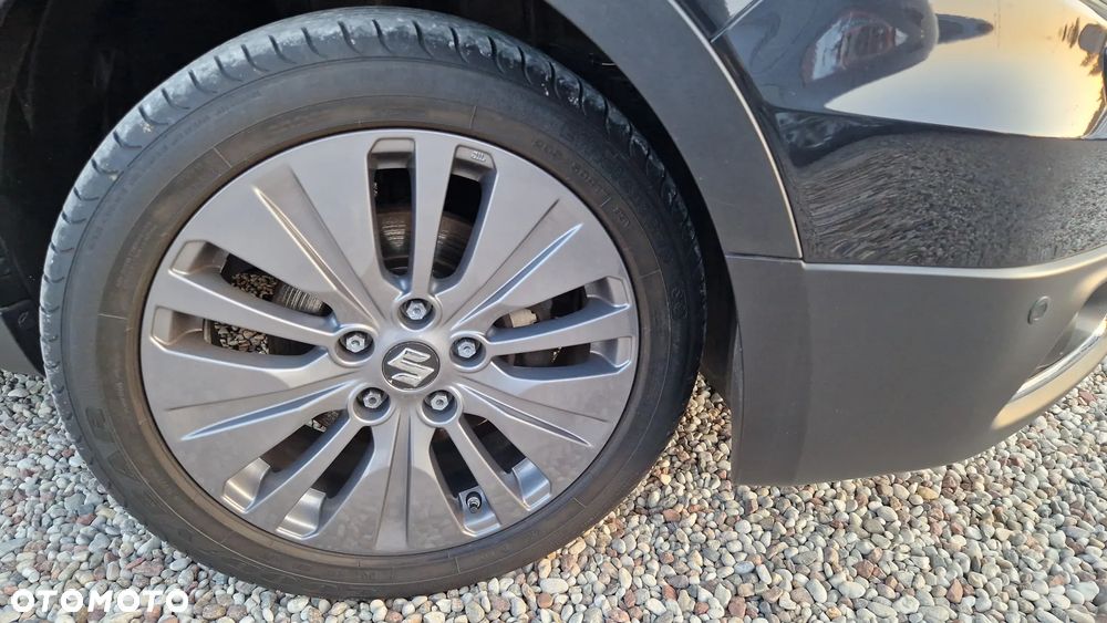 Suzuki SX4 S-Cross 1.6 DDiS 4x2 limited+ - 34