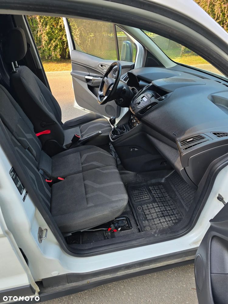Ford Tourneo Connect 1.0 EcoBoost Titanium - 27