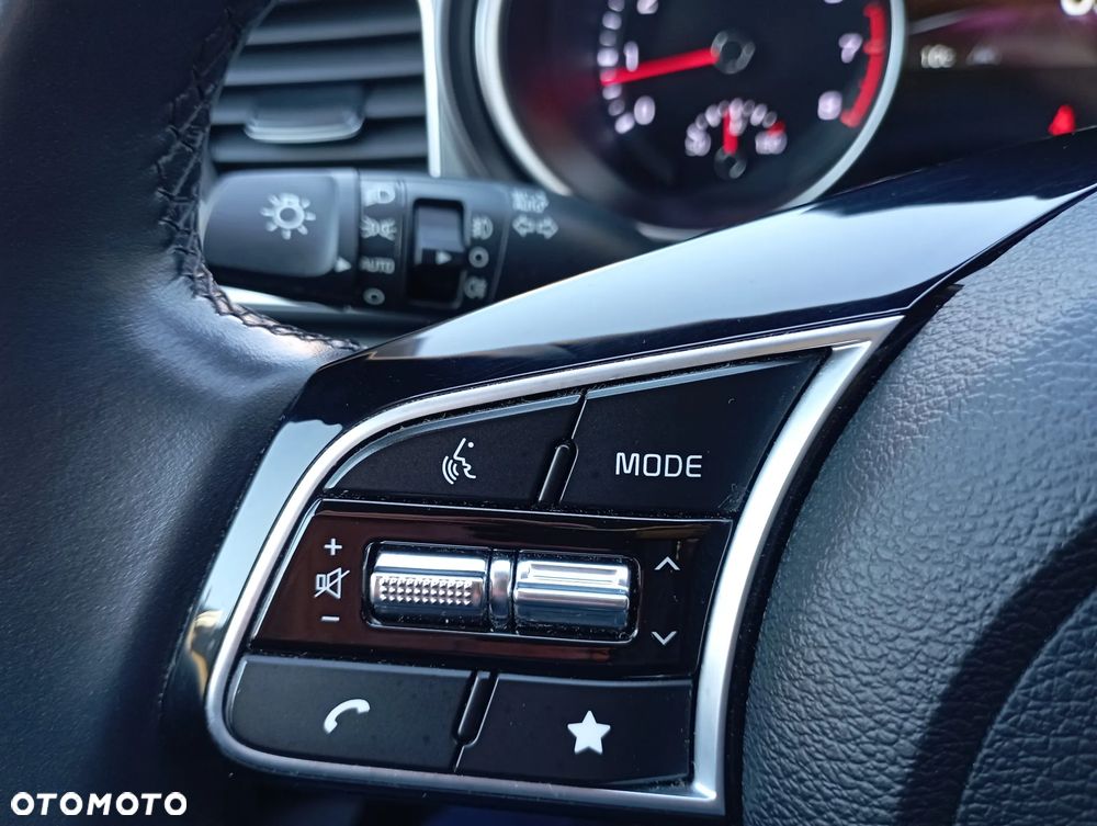 Kia XCeed 1.5 T-GDI M - 20