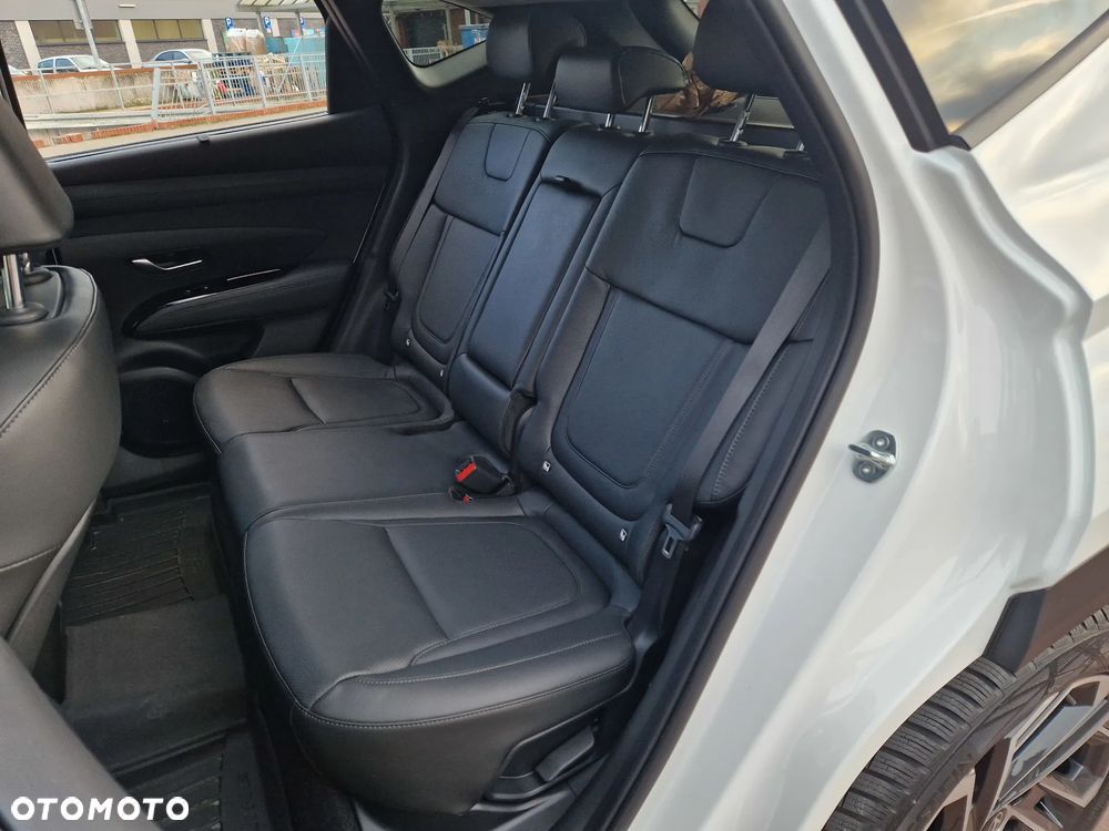 Hyundai Tucson 1.6 T-GDi 48V Platinum 2WD DCT - 14