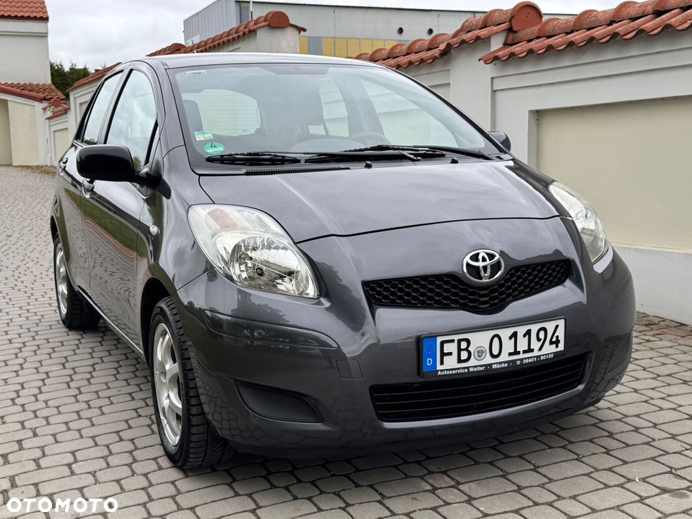 Toyota Yaris - 26