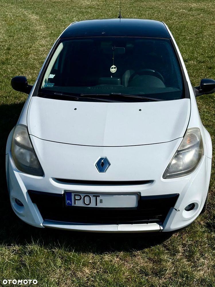 Renault Clio 1.5 dCi Dwudziestka - 3