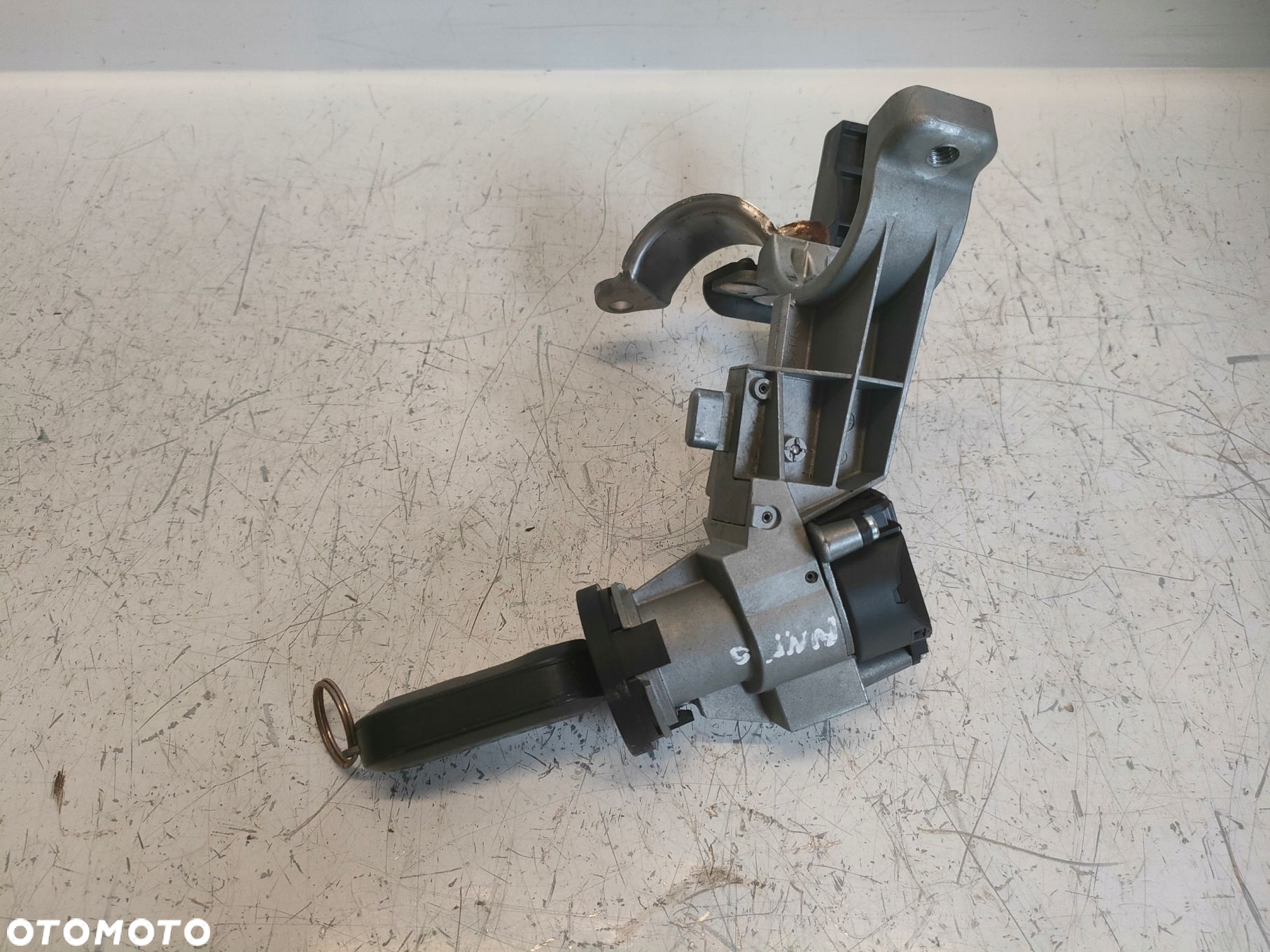 FIAT GRANDE PUNTO 05- 1.4 STACYJKA Z KLUCZYKIEM - 4