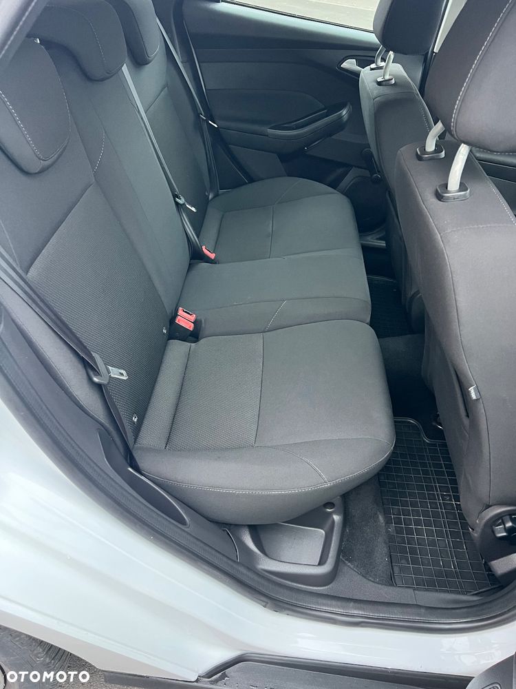 Ford Focus 1.0 EcoBoost Trend - 11