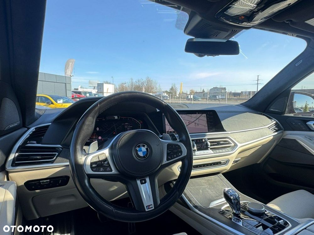 BMW X7 - 11