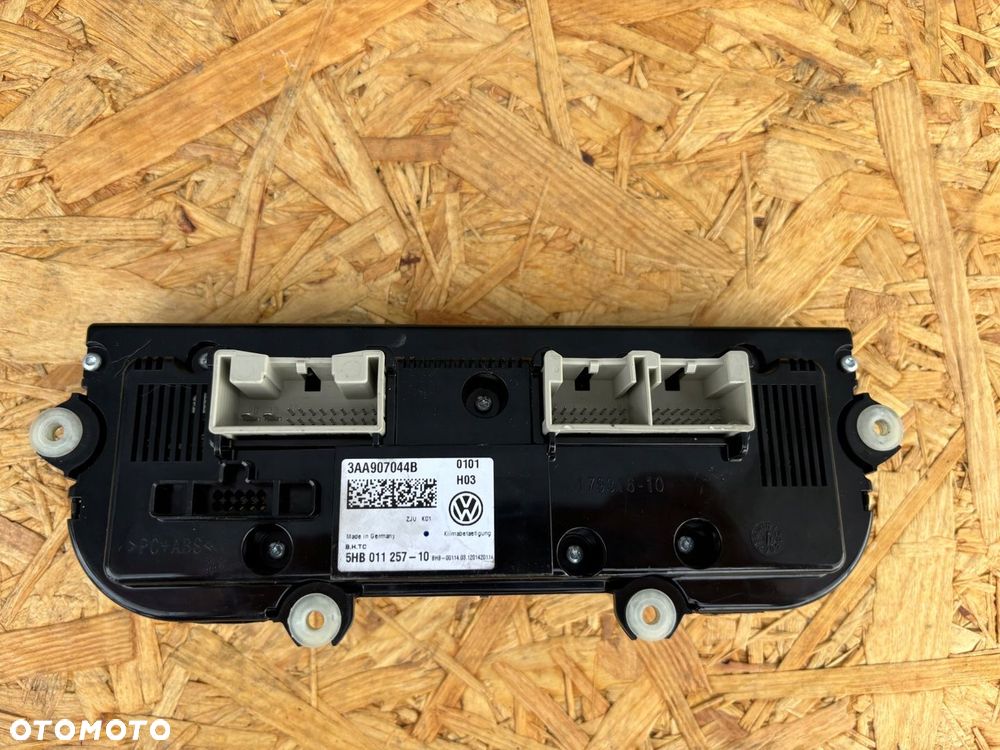PANEL NAWIEWU KLIMATYZACJI VW PASSAT 3AA907044B - 4
