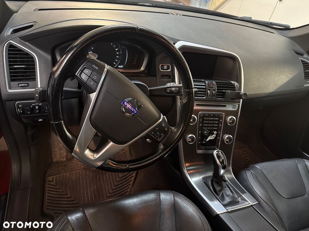 Volvo XC 60 T6 AWD RDesign - 26