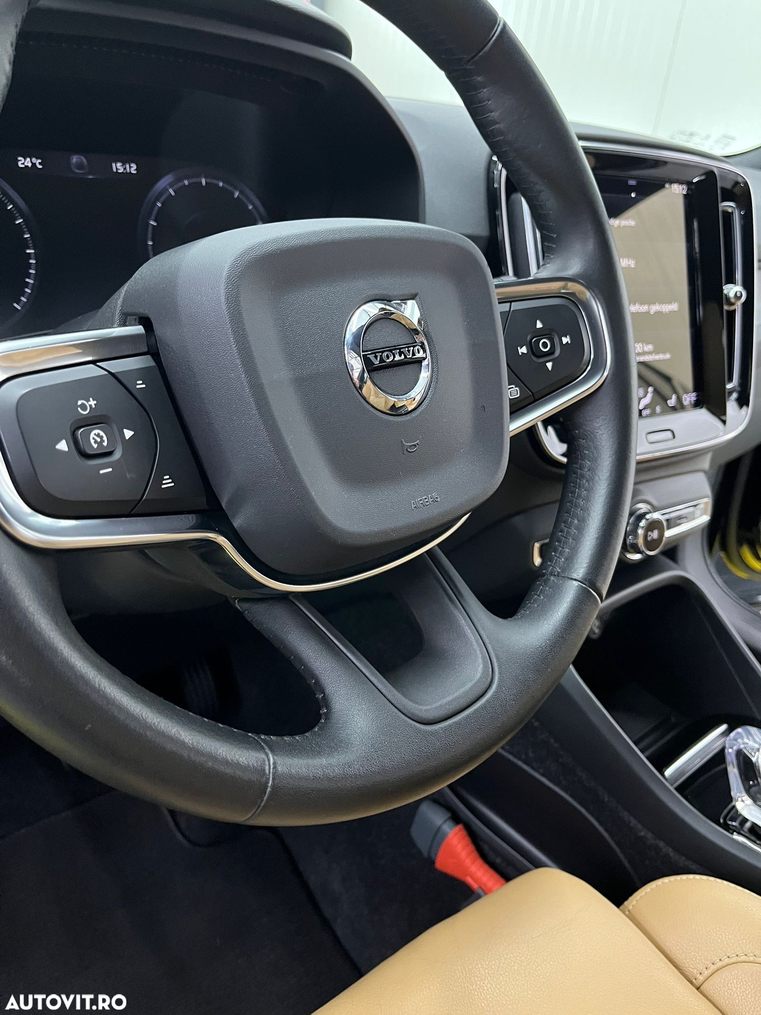 Volvo XC 40 T3 Inscription - 13
