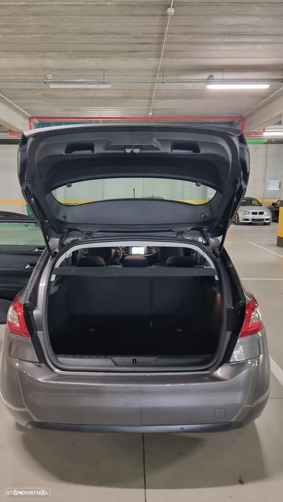 Peugeot 308 PureTech 82 Active - 34