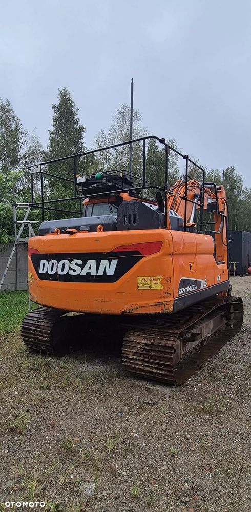 Doosan DX 140  LC - 5  KOPARKA GĄSIENICOWA - 4