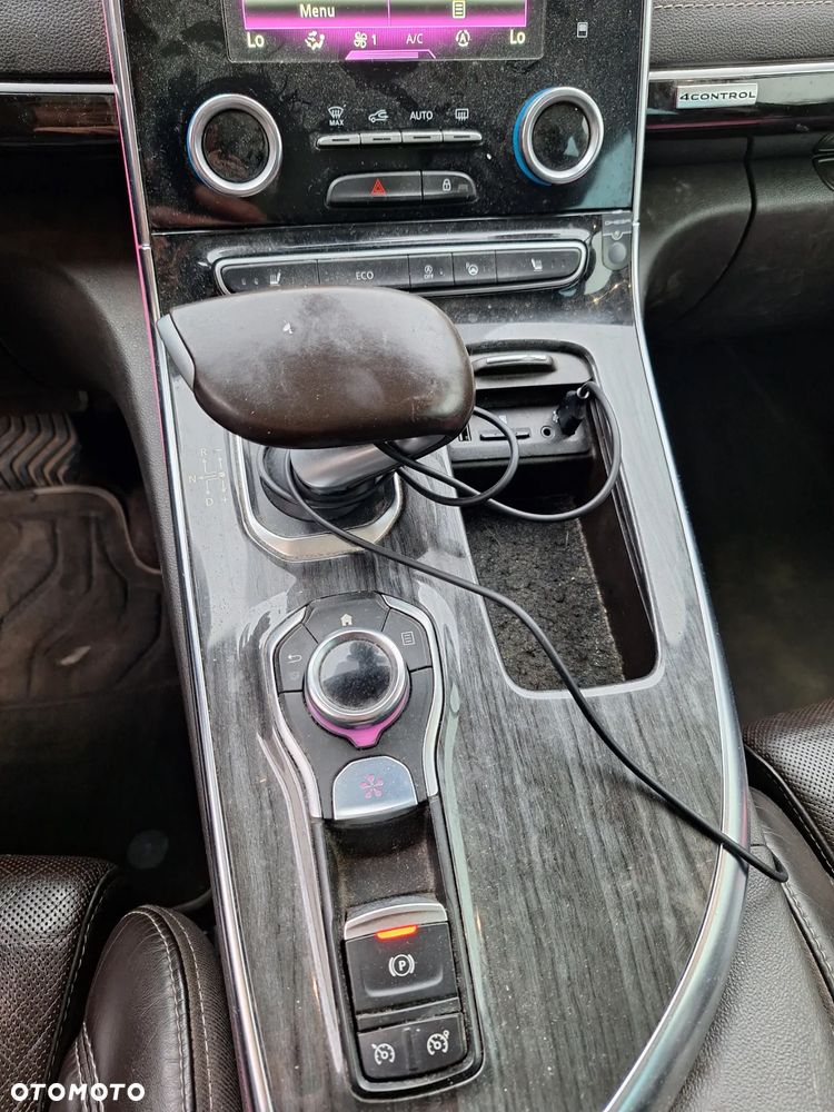 Renault Espace 1.6 dCi Energy Initiale Paris EDC 7os - 8