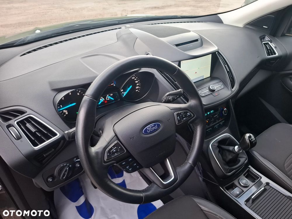 Ford Kuga 2.0 TDCi FWD Titanium - 14