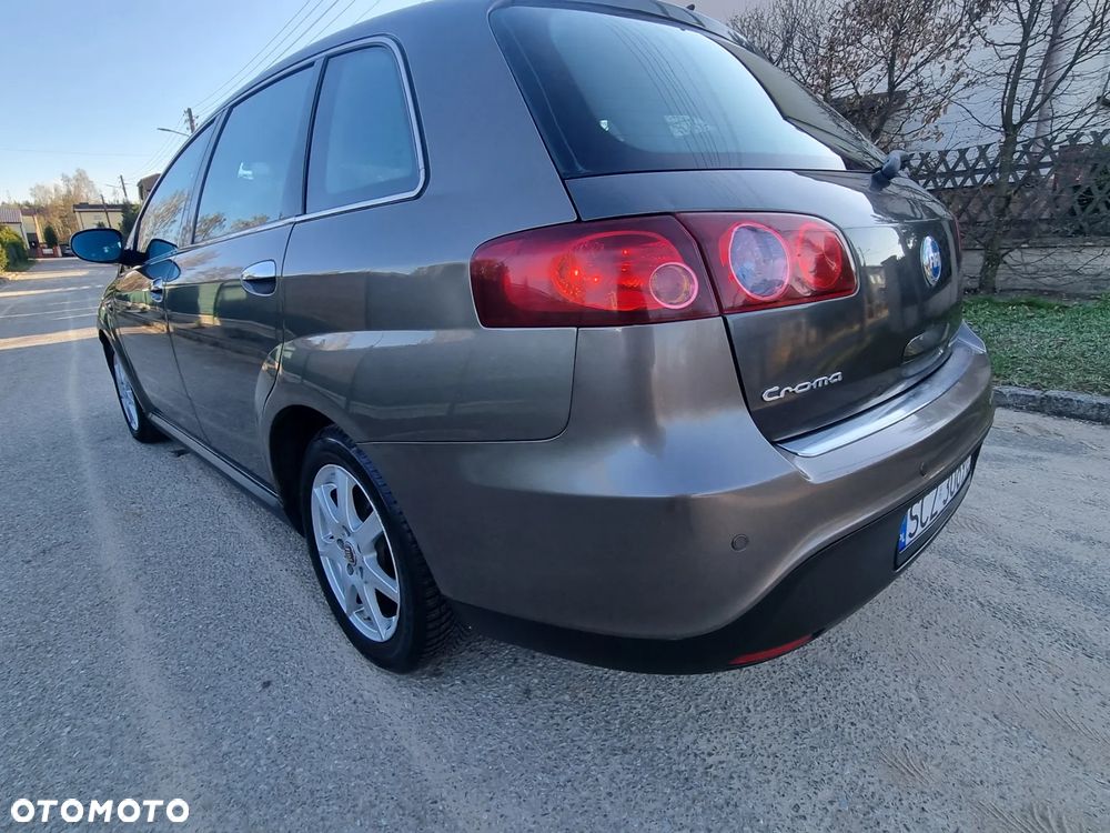 Fiat Croma 1.9 JTD Dynamic - 9