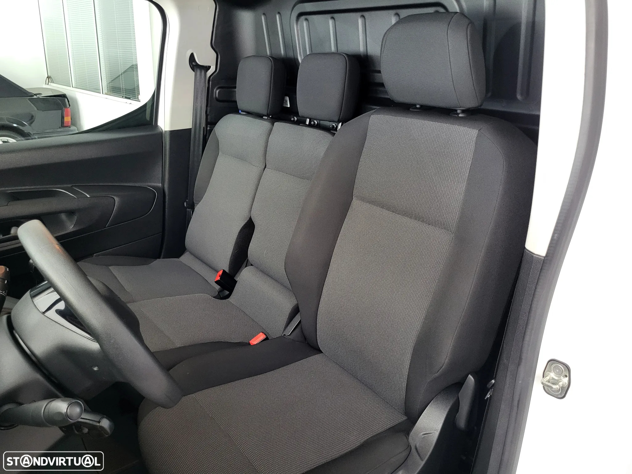Peugeot PARTNER L2 LONGA 1.5HDi 100cv Aslphalt 3Lug. - 37