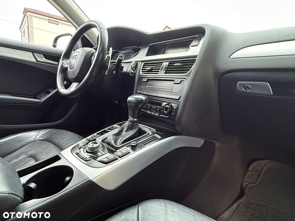Audi A4 Avant 2.0 TDI DPF multitronic Attraction - 15