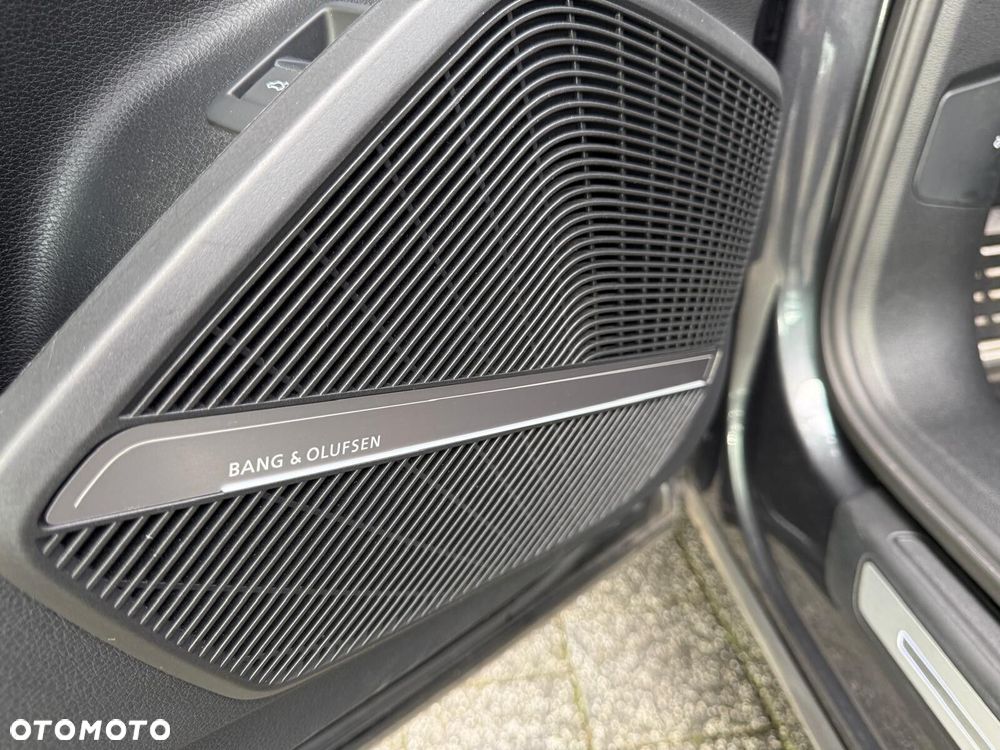 Audi Q5 Sportback - 14