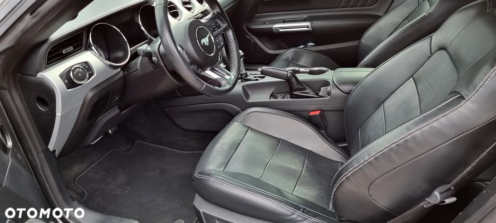 Ford Mustang Cabrio 5.0 Ti-VCT V8 GT - 14
