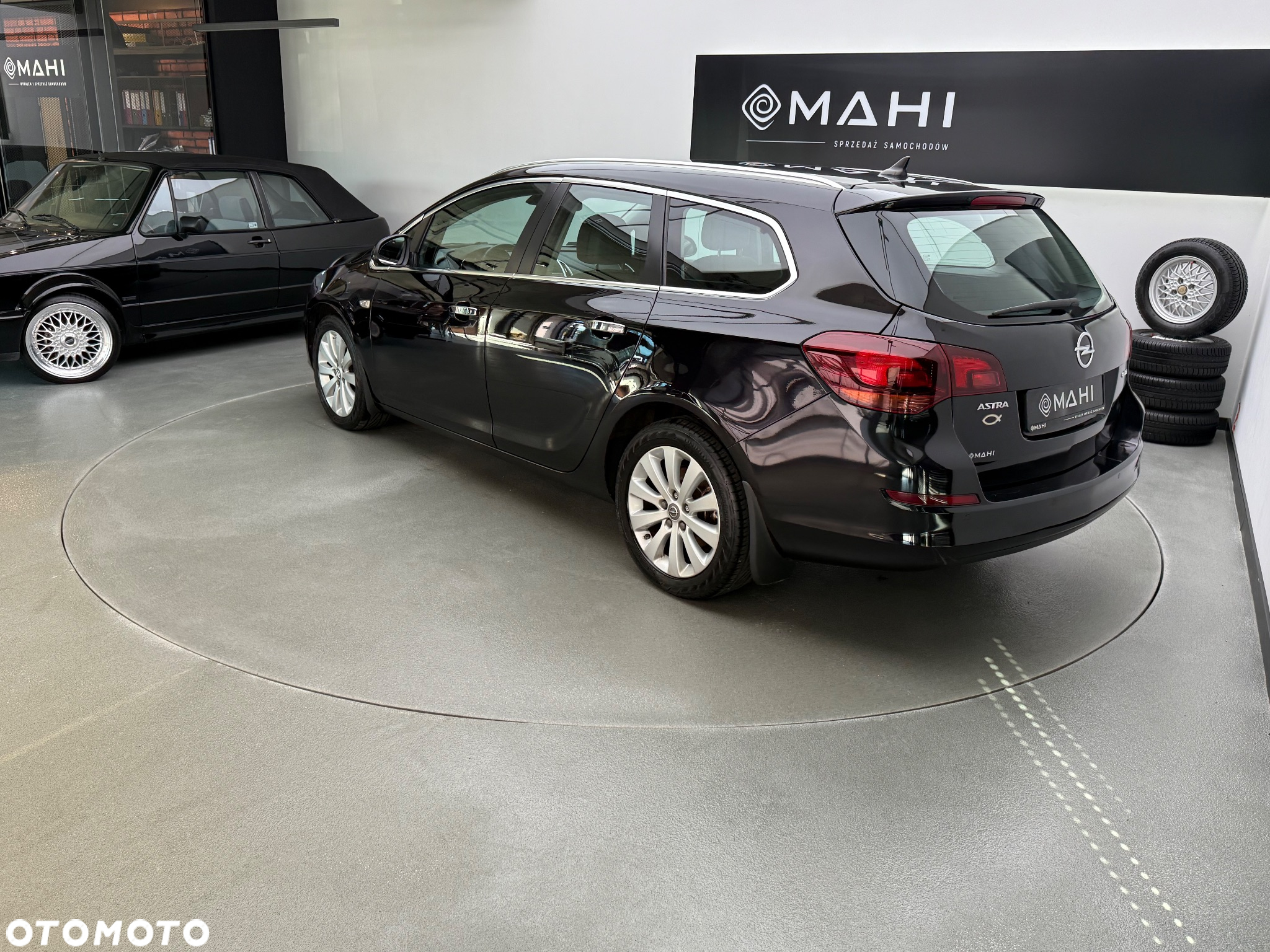 Opel Astra IV 1.7 CDTI Cosmo - 9