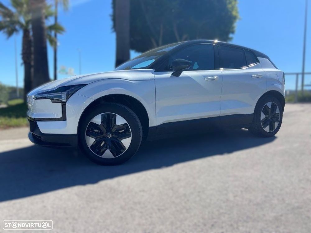 Volvo EX30 51 kWh Single Motor Plus - 23