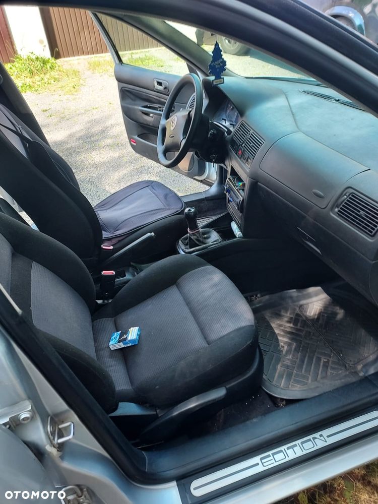 Volkswagen Golf 1.9 TDI Comfortline - 5