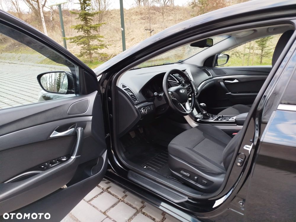 Hyundai i40 1.6 GDI Classic - 23