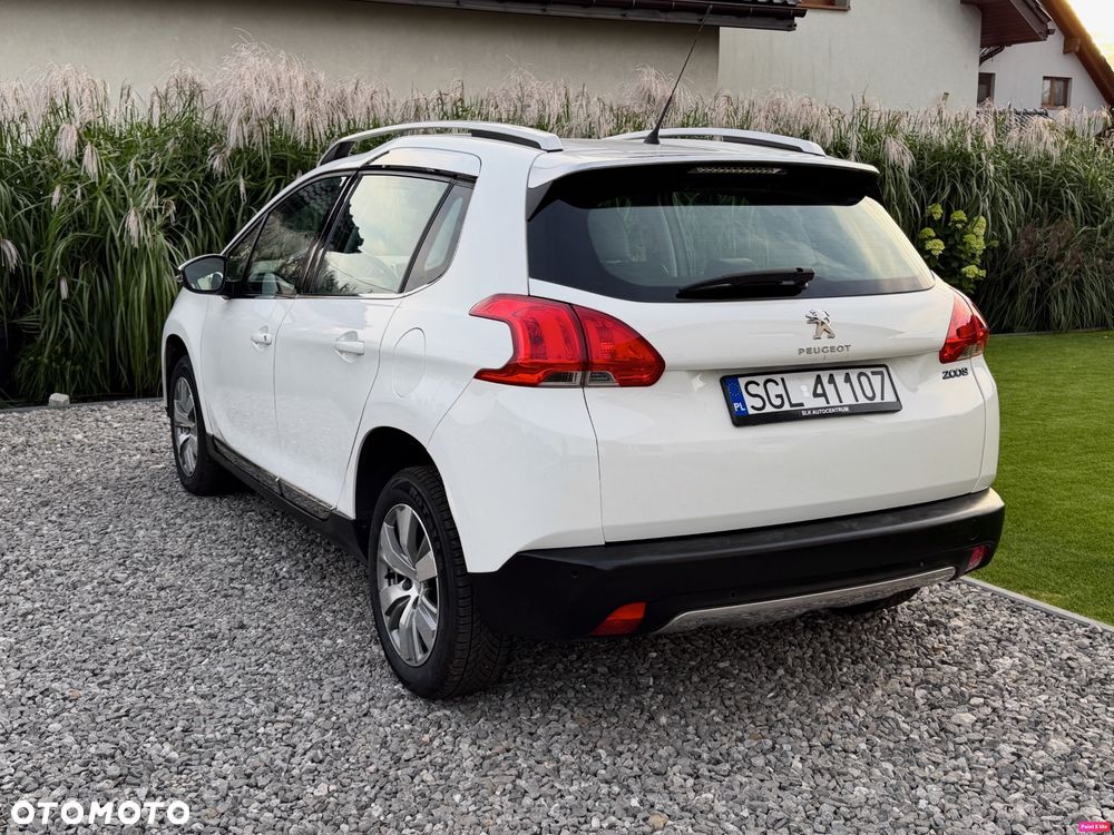 Peugeot 2008 PureTech 82 Allure - 30