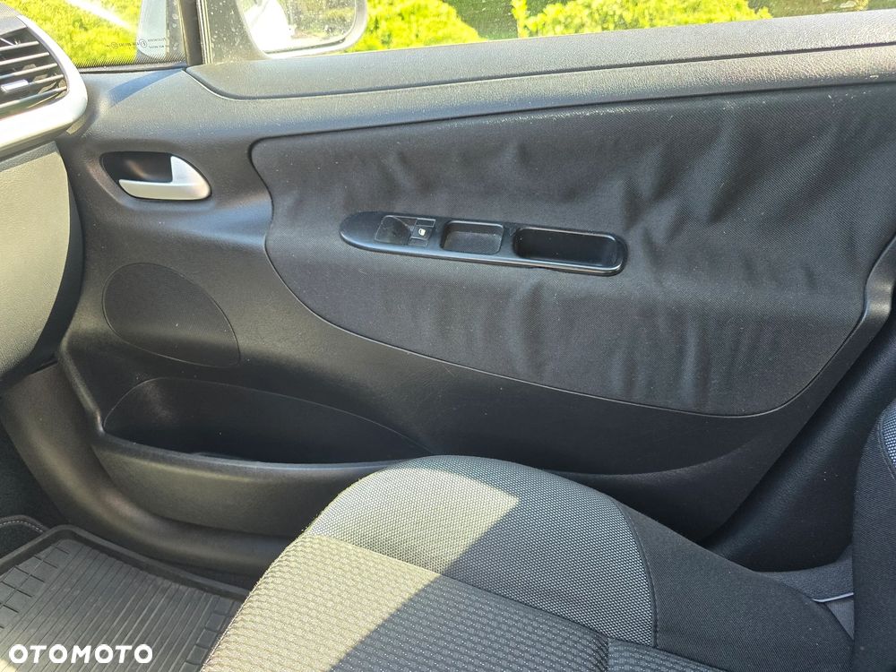 Peugeot 207 1.6 HDi Access 98g - 10