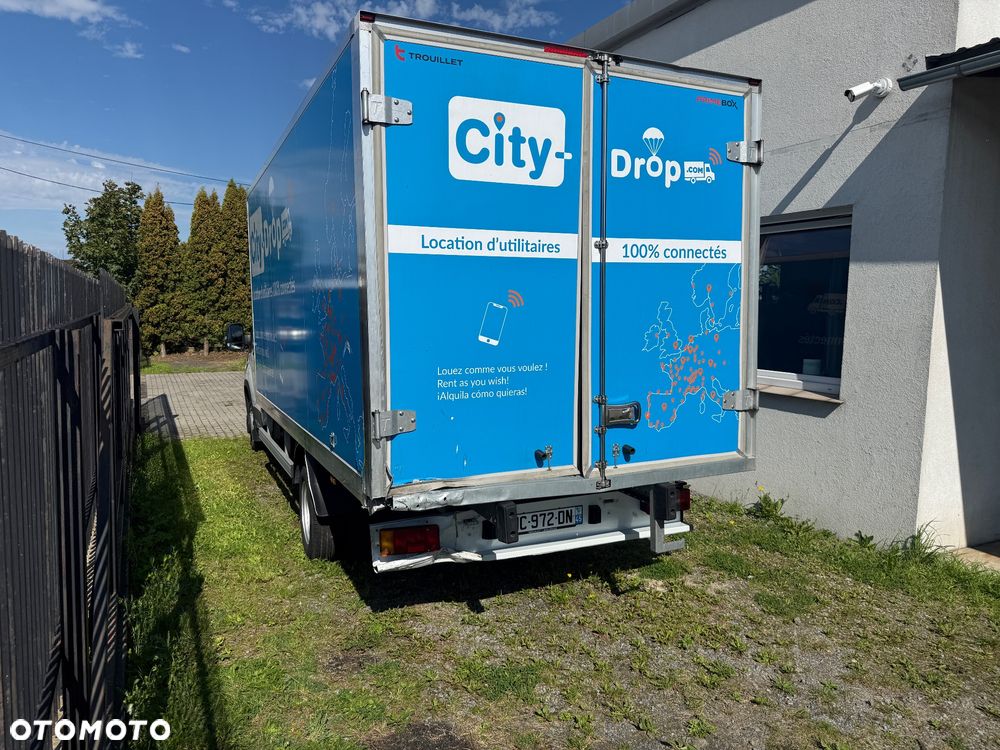 Maxus Deliver 9 - 32