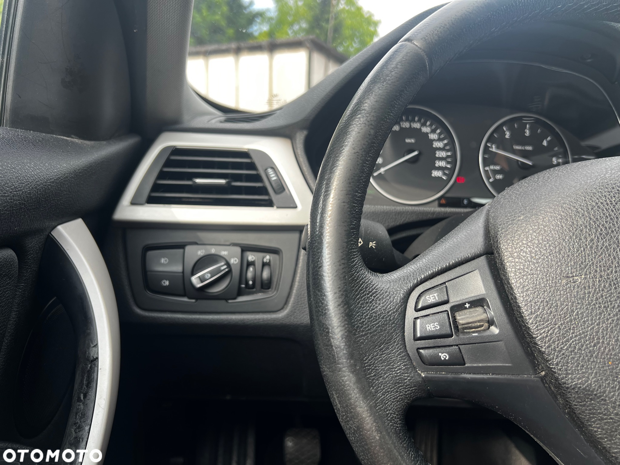 BMW Seria 3 - 28