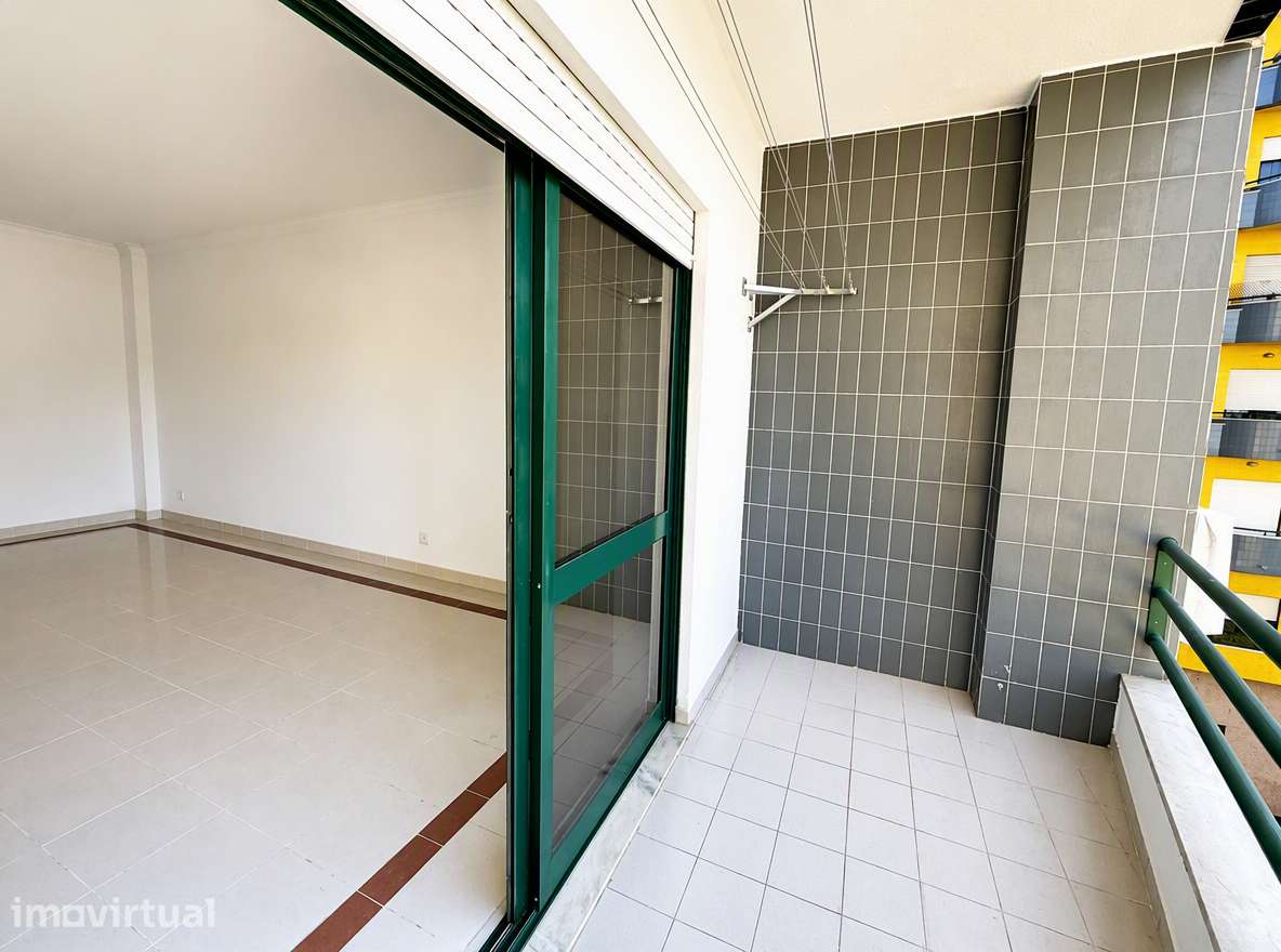 Apartamento T3 com Varanda e Arrecadação | Feijó - Grande imagem: 5/27