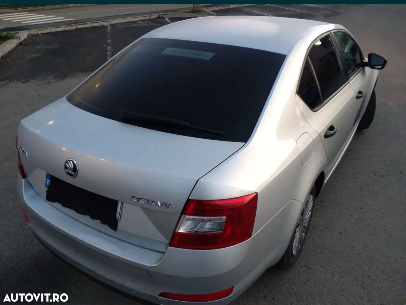 Skoda Octavia 1.6 TDI ACTIVE - 4