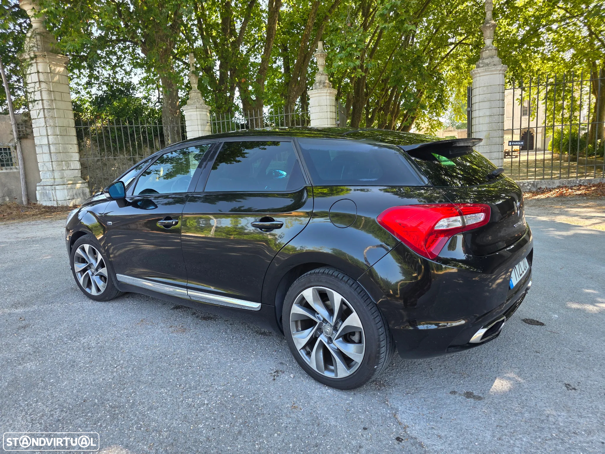 Citroën DS5 2.0 HDi Hybrid4 Sport Chic CMP6 - 4