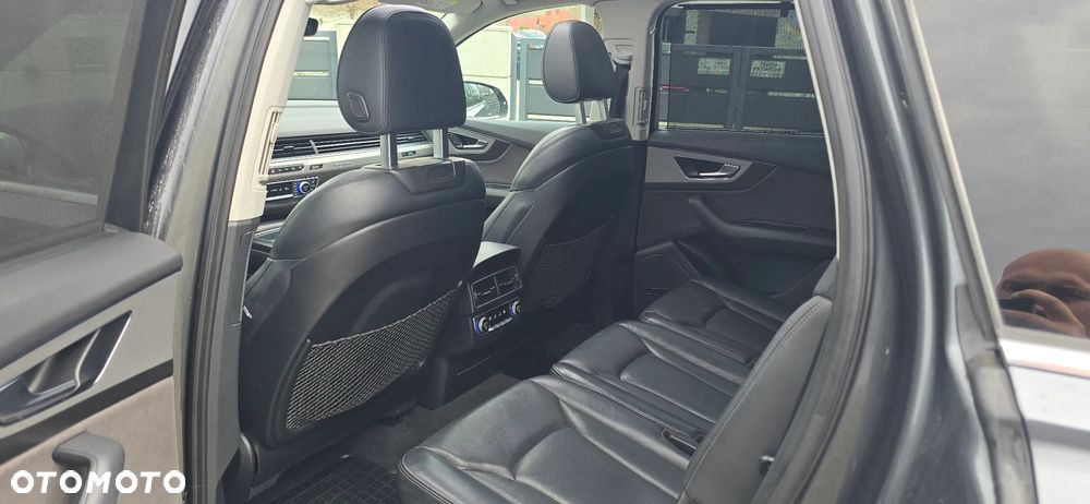 Audi Q7 3.0 TDI Quattro Tiptronic - 34