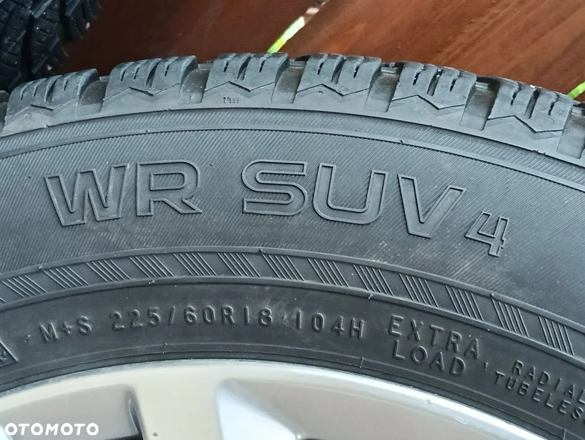 LEXUS NX 14-21r Koła z Oponami Zimowymi 225/60 R18 NOKIAN 19r - 19