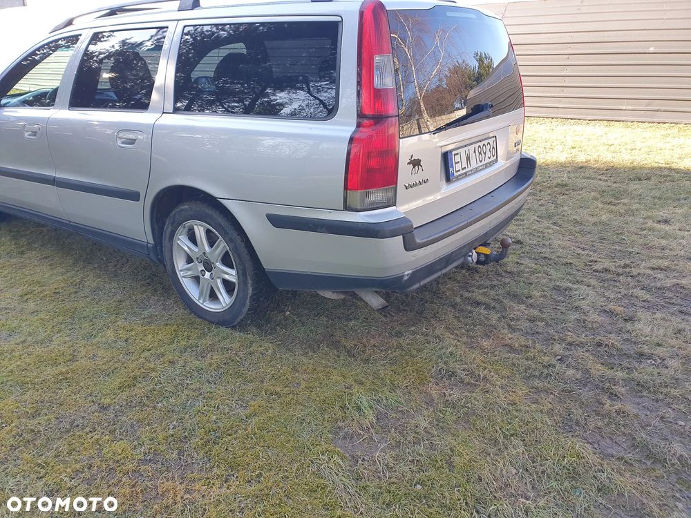 Volvo V70 2.4D5 - 4