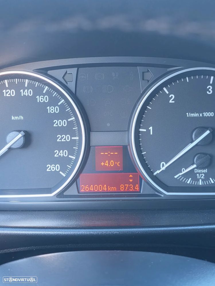 BMW 120 d Sport - 10