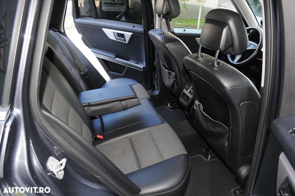 Mercedes-Benz GLK 220 CDI DPF 4Matic BlueEFFICIENCY 7G-TRONIC SPORT EDITION - 8