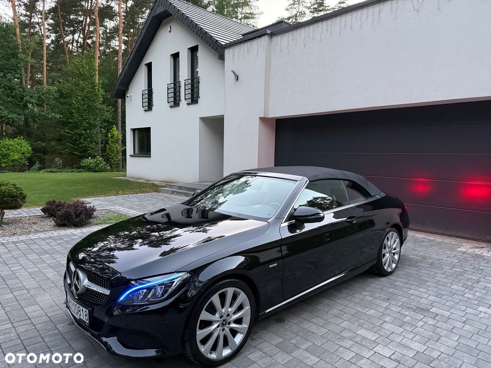 Mercedes-Benz Klasa C 200 4Matic 9G-TRONIC - 8