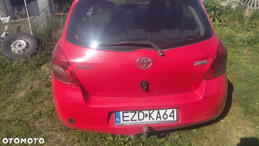 Toyota Yaris - 1