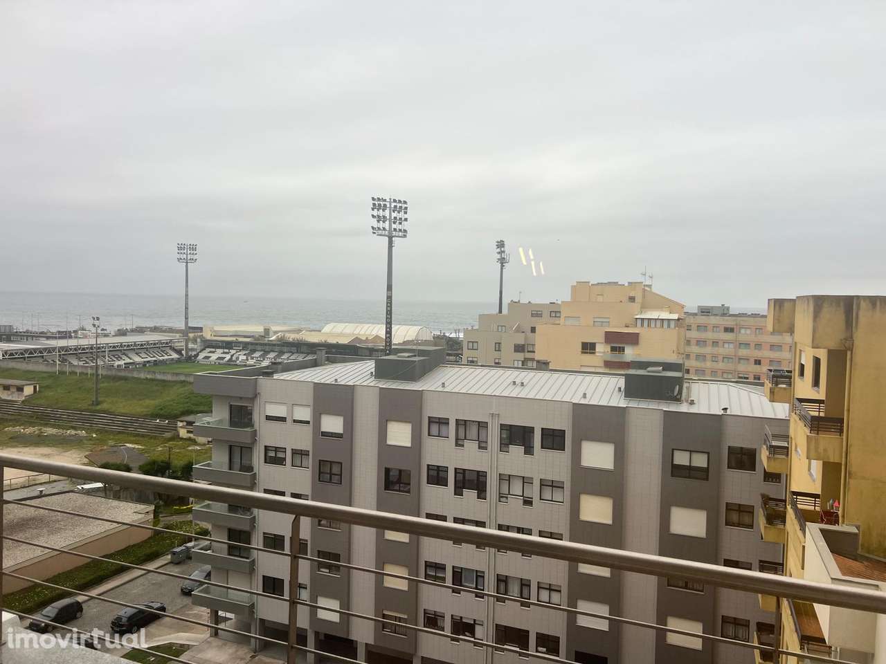 T3 luxuoso mobilado e equipado com vistas mar - Grande imagem: 3/27