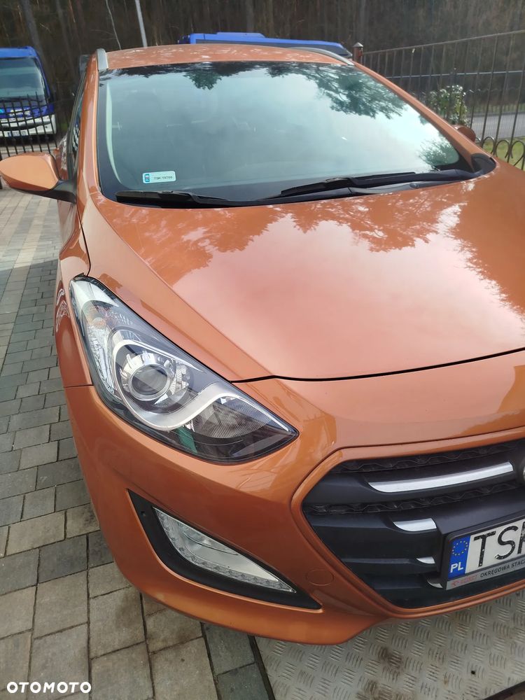Hyundai i30 1.6 Classic + - 7