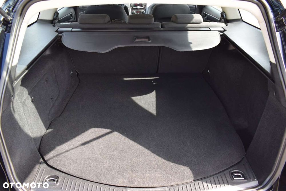 Ford Mondeo - 12