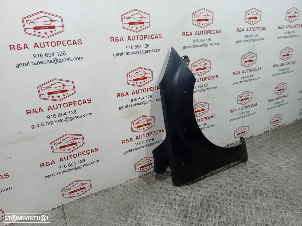 Guarda Lamas Frente Frontal Direito Ford Focus MK2 II Facelift Original - 2