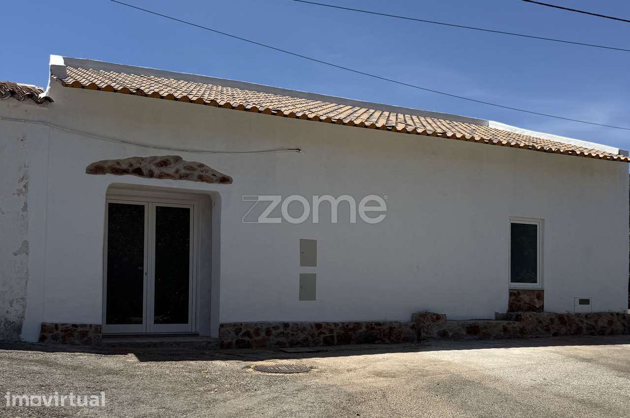 Moradia Tipica Algarvia T2 +2 com Suite - Grande imagem: 2/42